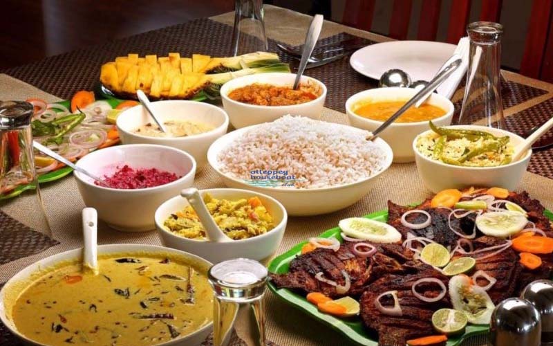 Romantic Dinner Cruise on Kannur Houseboat with traditional Kerala food and night backwater view near Parassinikadavu